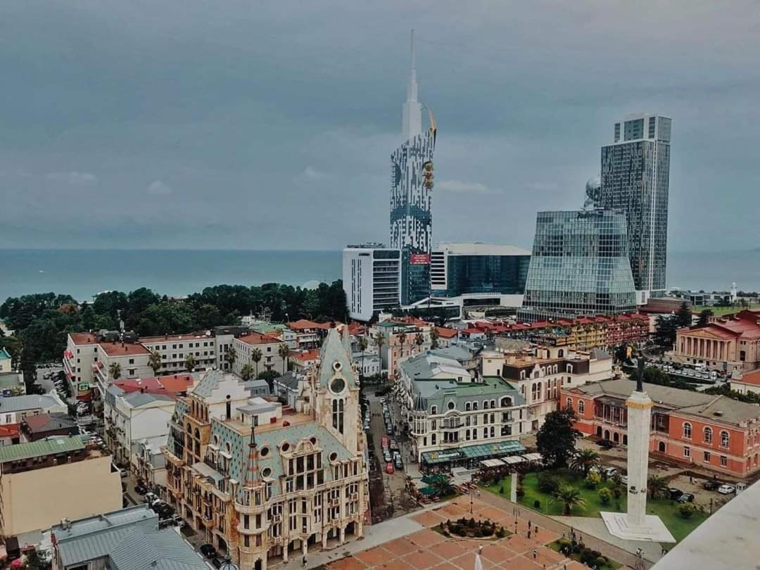Apartment Twin Towers David Batumi Kültér fotó