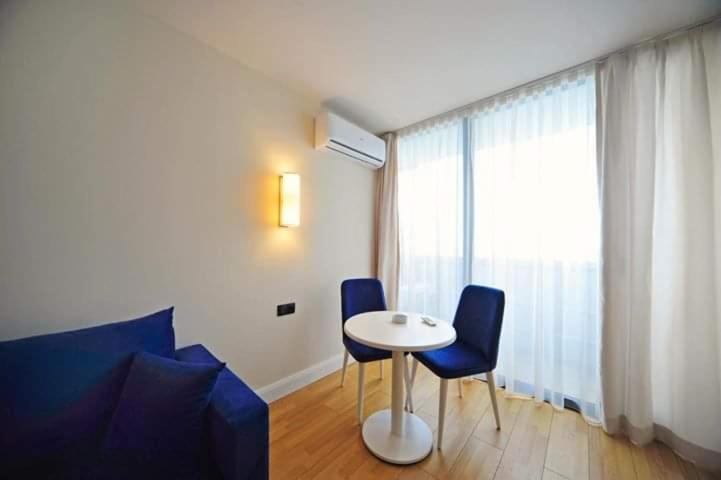 Apartment Twin Towers David Batumi Kültér fotó
