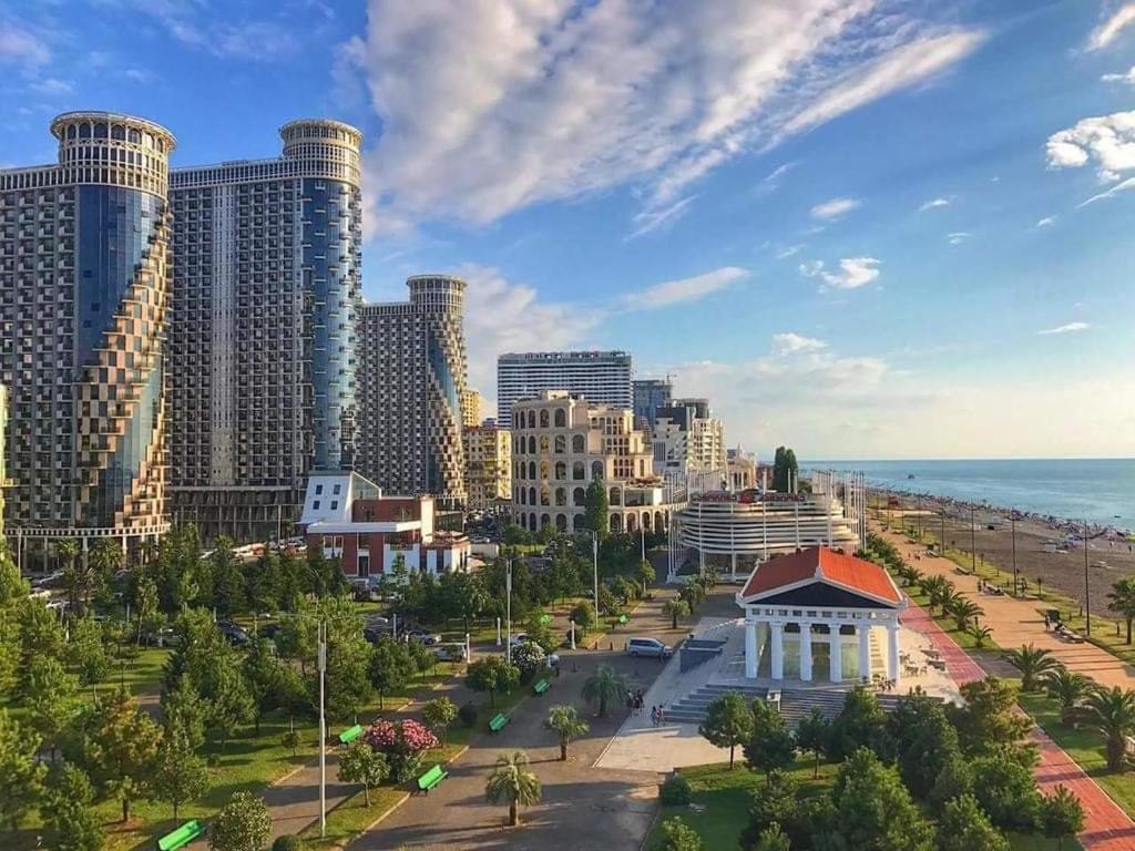 Apartment Twin Towers David Batumi Kültér fotó