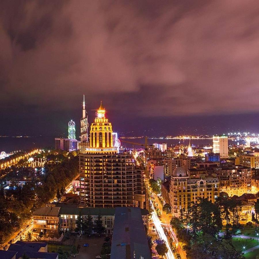 Apartment Twin Towers David Batumi Kültér fotó